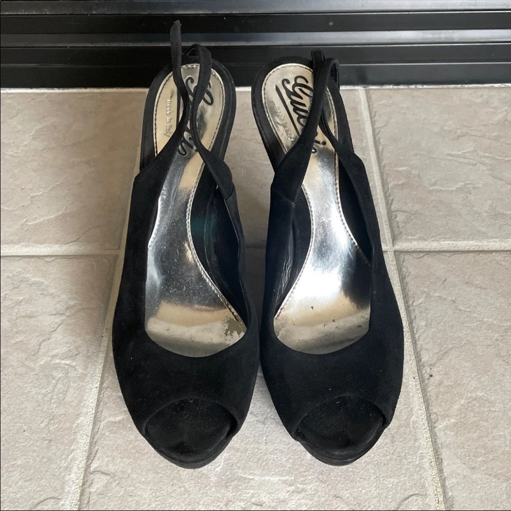 GUCCI black suede platform wedges. Size 37.5